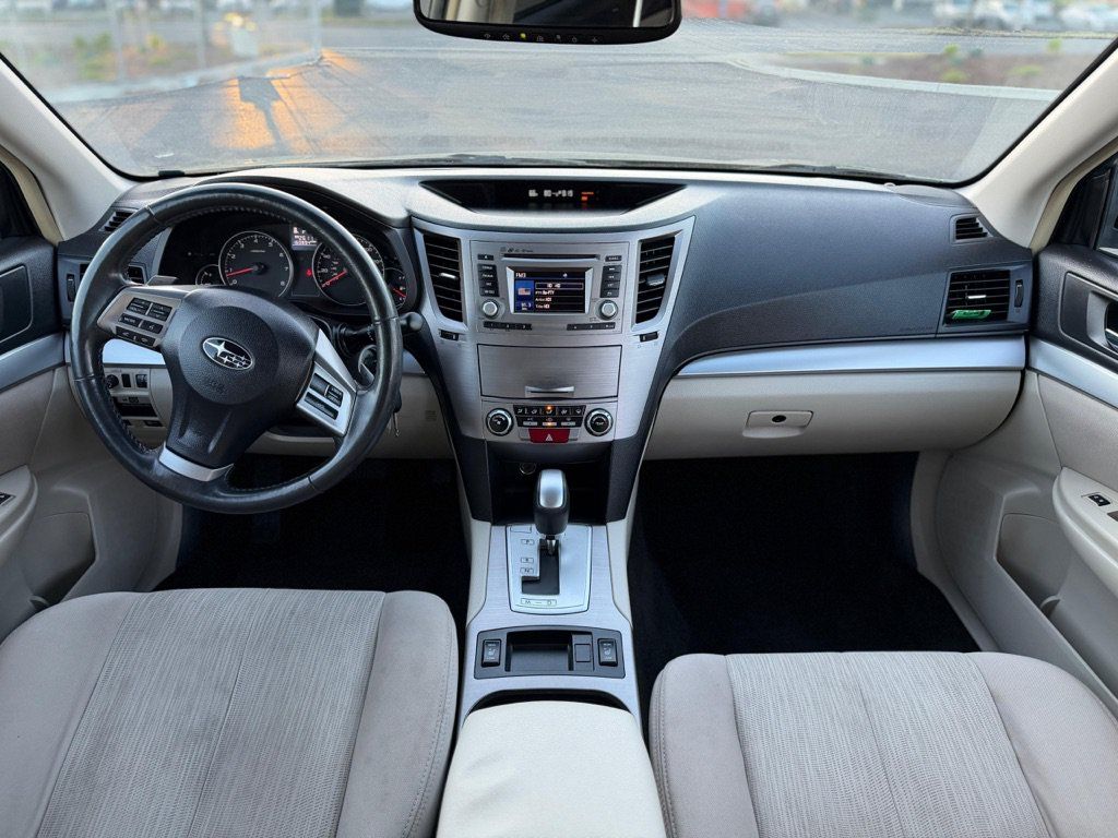 Used 2014 Subaru Outback 2.5i Premium AWD/4WD image 15