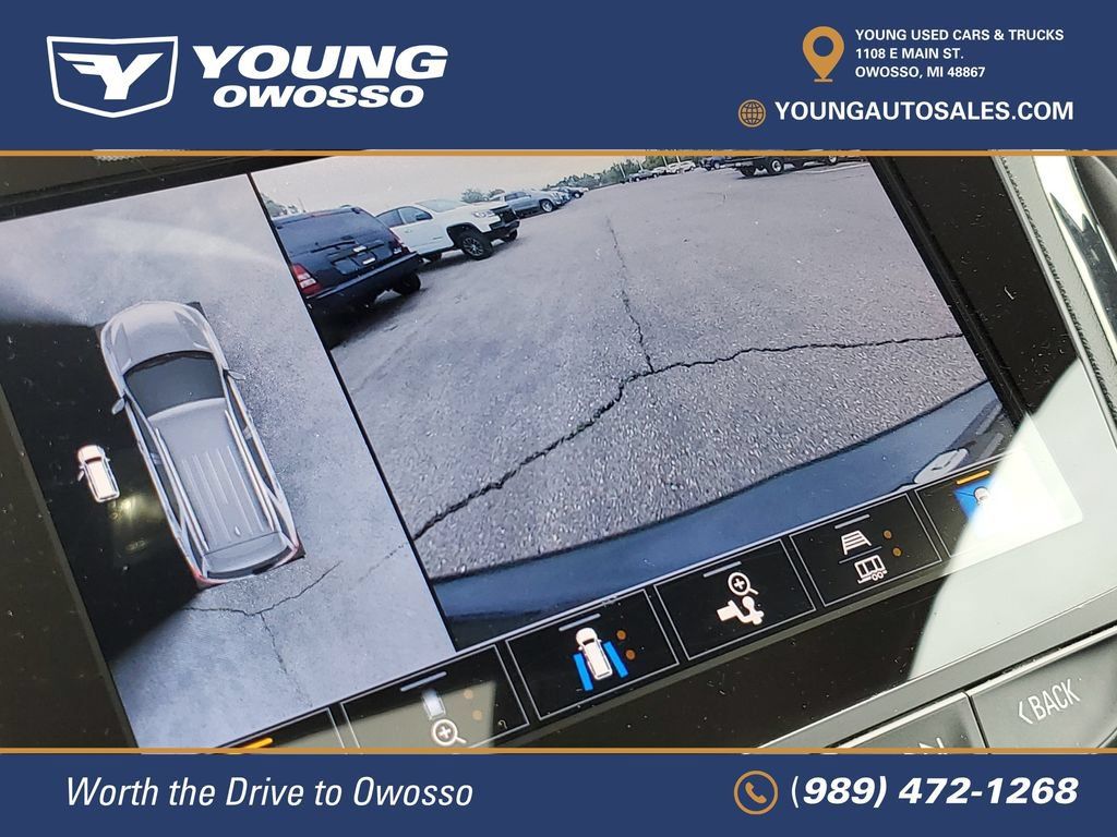 Used 2022 Chevrolet Equinox RS w/ RS Leather Package FWD image 20