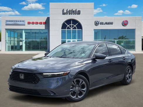 Used 2023 Honda Accord EX image 1