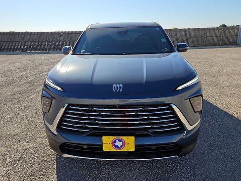 New 2026 Buick Enclave Preferred w/ Power Package image 8