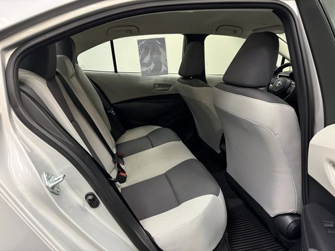 Used 2023 Toyota Corolla LE image 17