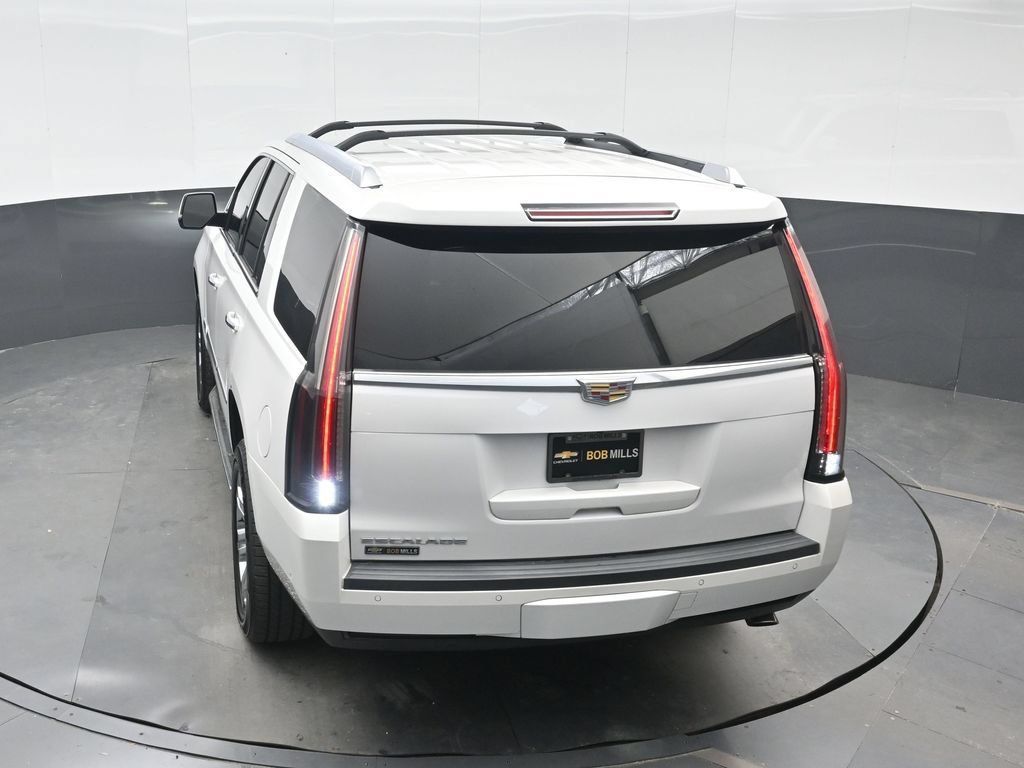 Used 2019 Cadillac Escalade 2WD image 20