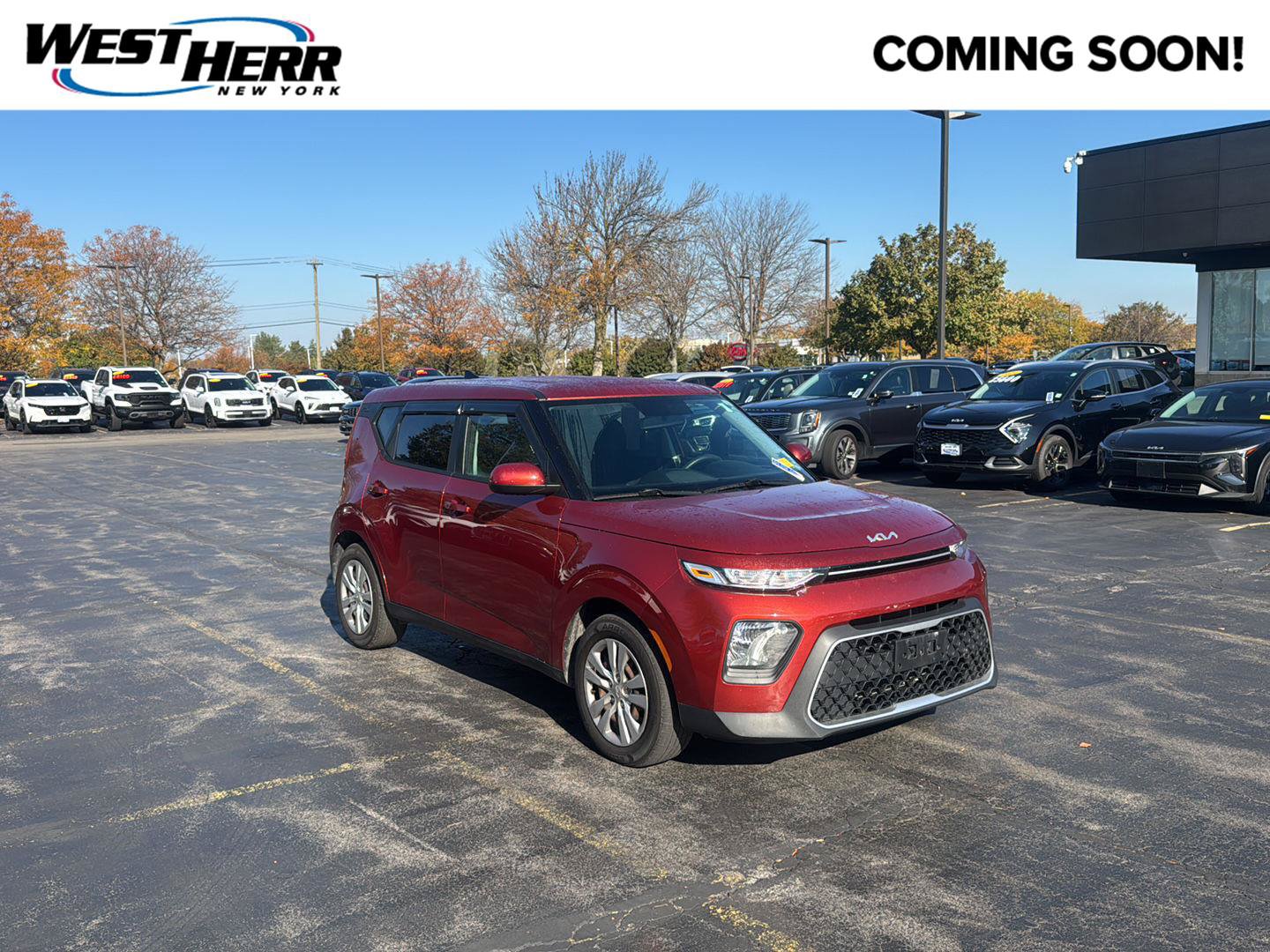 Certified 2022 Kia Soul LX FWD image 1