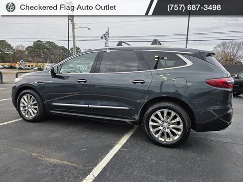 Used 2018 Buick Enclave Premium w/ LPO, Hit The Road Package image 4