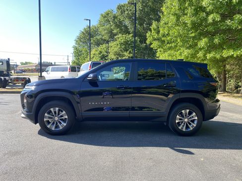 Used 2026 Chevrolet Equinox LT image 6