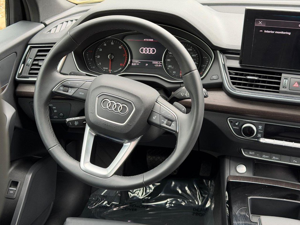 Used 2025 Audi Q5 2.0T Premium AWD/4WD image 12