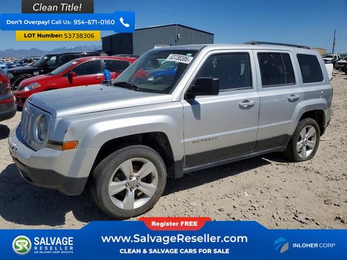 Used 2013 Jeep Patriot Latitude FWD image 1
