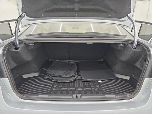 Used 2023 Subaru Legacy Limited image 14