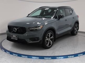 Used 2022 Volvo XC40 T5 R-Design w/ Protection Package AWD/4WD video 1