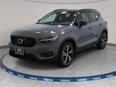 Used 2022 Volvo XC40 T5 R-Design w/ Protection Package