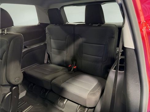 Used 2023 GMC Acadia SLE w/ Driver Convenience Package image 29