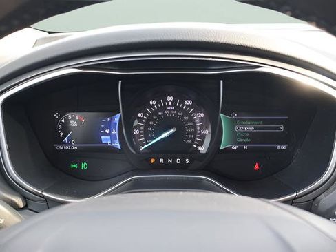 Used 2016 Ford Fusion SE w/ Equipment Group 202A FWD image 21