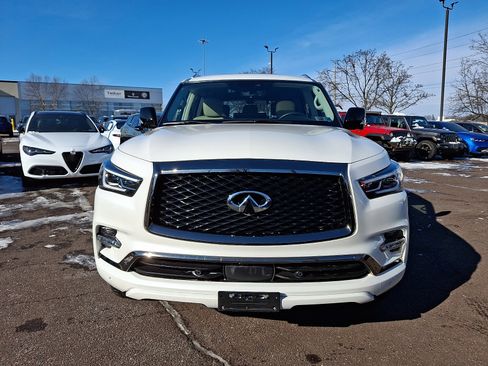 Certified 2024 INFINITI QX80 Premium Select w/ All-Season Package image 2