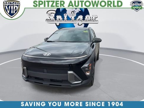 Used 2024 Hyundai Kona SEL image 3