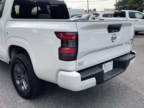 Used 2026 Nissan Frontier SV AWD/4WD image 12