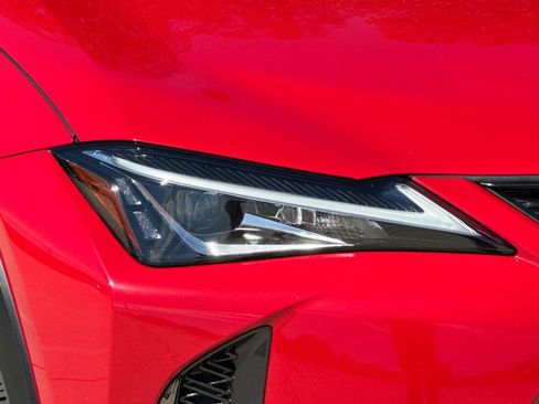 Used 2020 Lexus UX 200 F Sport w/ F Sport Premium Package FWD image 10