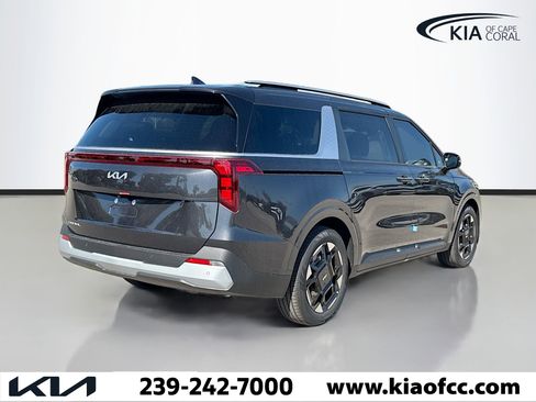 New 2026 Kia Carnival EX image 5
