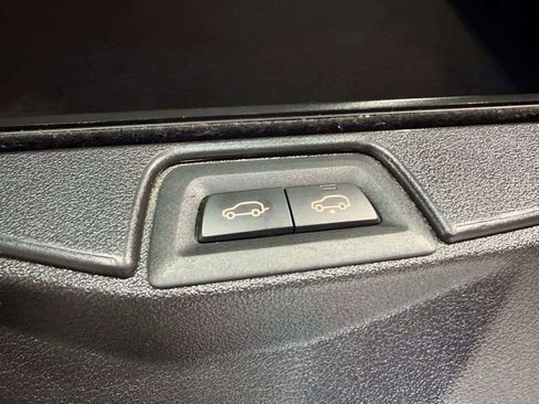 Used 2023 BMW X5 xDrive45e AWD/4WD image 6