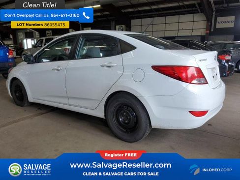 Used 2016 Hyundai Accent SE image 3