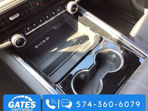 New 2025 Chevrolet Tahoe High Country image 19