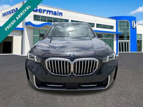 Used 2024 BMW X5 xDrive40i w/ Premium Package AWD/4WD image 9