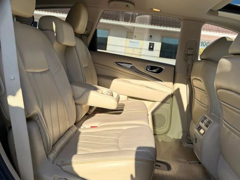 Used 2013 INFINITI JX35 FWD w/ Premium Pkg image 28