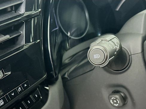 Used 2023 Lexus RX 350 Premium image 17