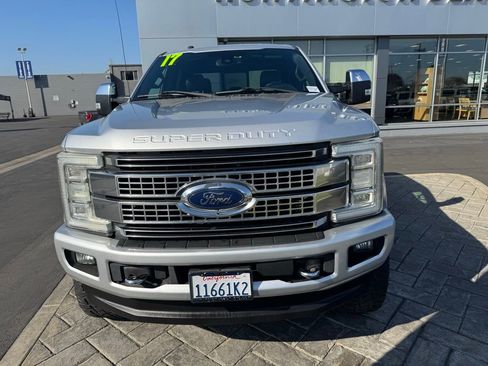 Used 2017 Ford F250 Platinum w/ Platinum Ultimate Package image 46