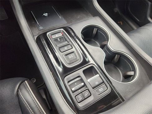 Used 2023 Honda Pilot Elite image 14