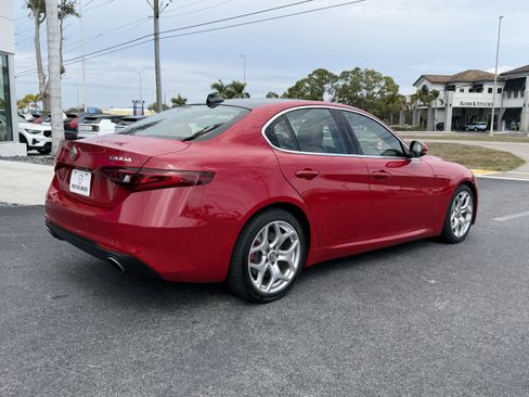 Used 2021 Alfa Romeo Giulia Ti w/ Active Assist 2 Package TI image 3