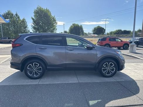 Used 2018 Honda CR-V Touring image 3