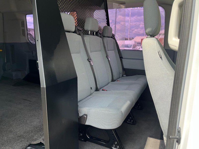 Used 2015 Ford Transit 350 XLT RWD image 12