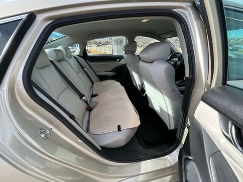 Used 2020 Honda Accord LX image 18
