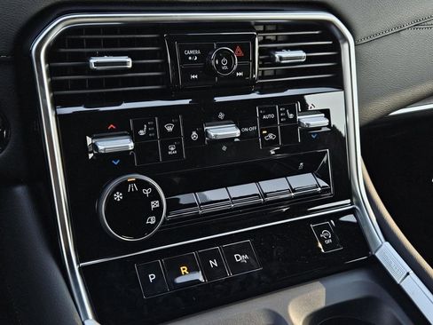 New 2026 Nissan Armada SL image 20