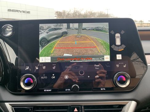 Certified 2025 Lexus RX 350 Premium w/ Accessory Package (Z1) image 25