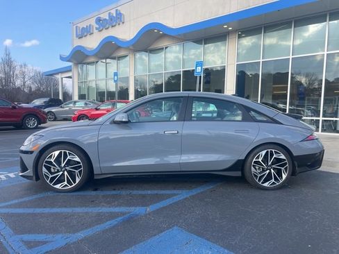 Used 2023 Hyundai Ioniq 6 SEL image 9