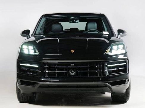 New 2026 Porsche Cayenne AWD/4WD image 6