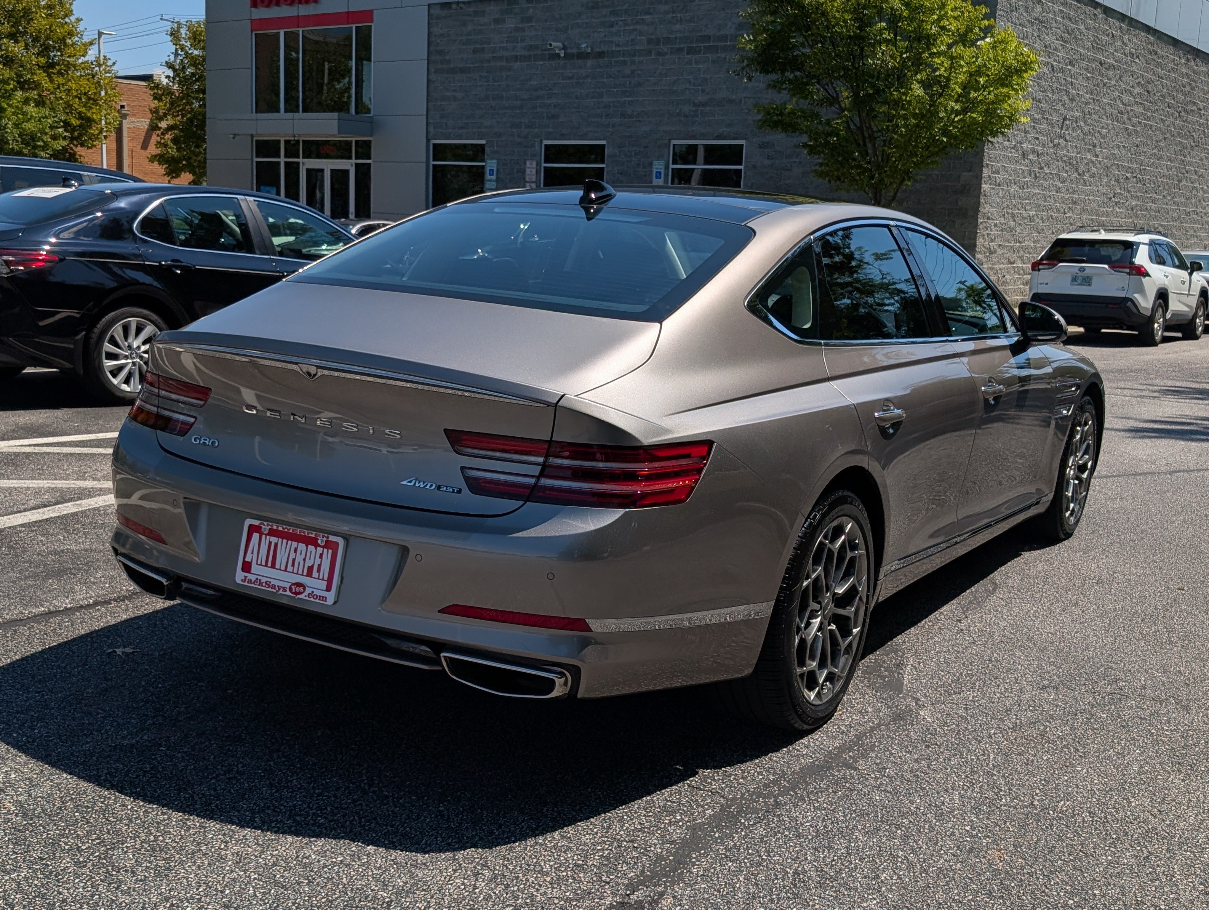 Used 2021 Genesis G80 3.5T AWD/4WD image 3