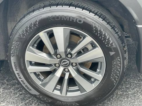 Certified 2024 Nissan Pathfinder SL AWD/4WD image 24