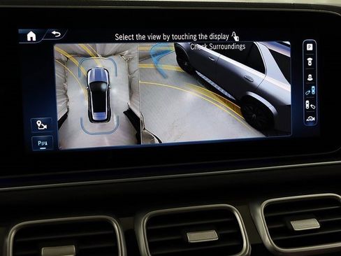 Used 2024 Mercedes-Benz GLE 350 4MATIC w/ Driver Assistance Package image 24