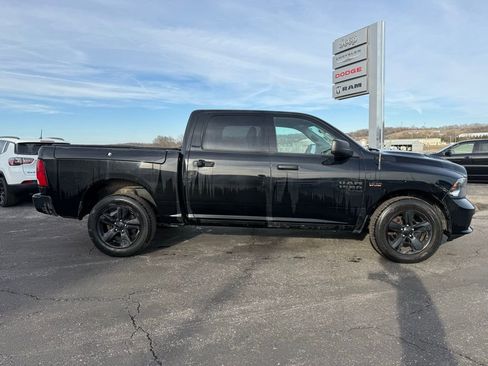 Used 2021 RAM 1500 Express w/ Wheel & Sound Group image 5