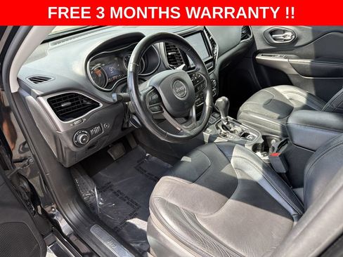 Used 2019 Jeep Cherokee Limited AWD/4WD image 37