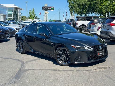 Used 2024 Lexus IS 350 F Sport RWD image 2
