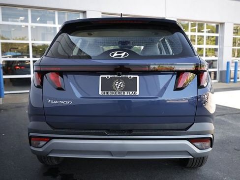 New 2026 Hyundai Tucson SE image 4