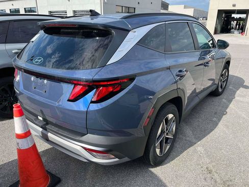 Used 2026 Hyundai Tucson SEL FWD image 2