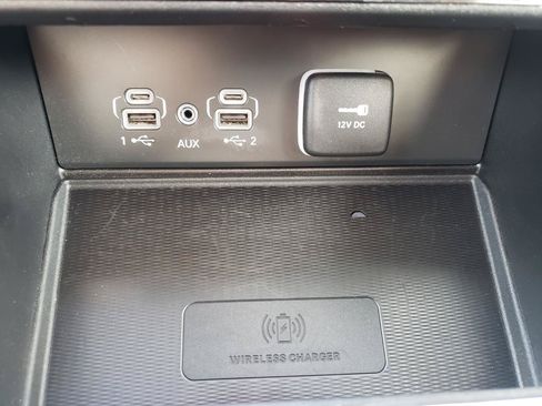 Certified 2023 Jeep Grand Cherokee Laredo w/ Luxury Tech Group I AWD/4WD image 17