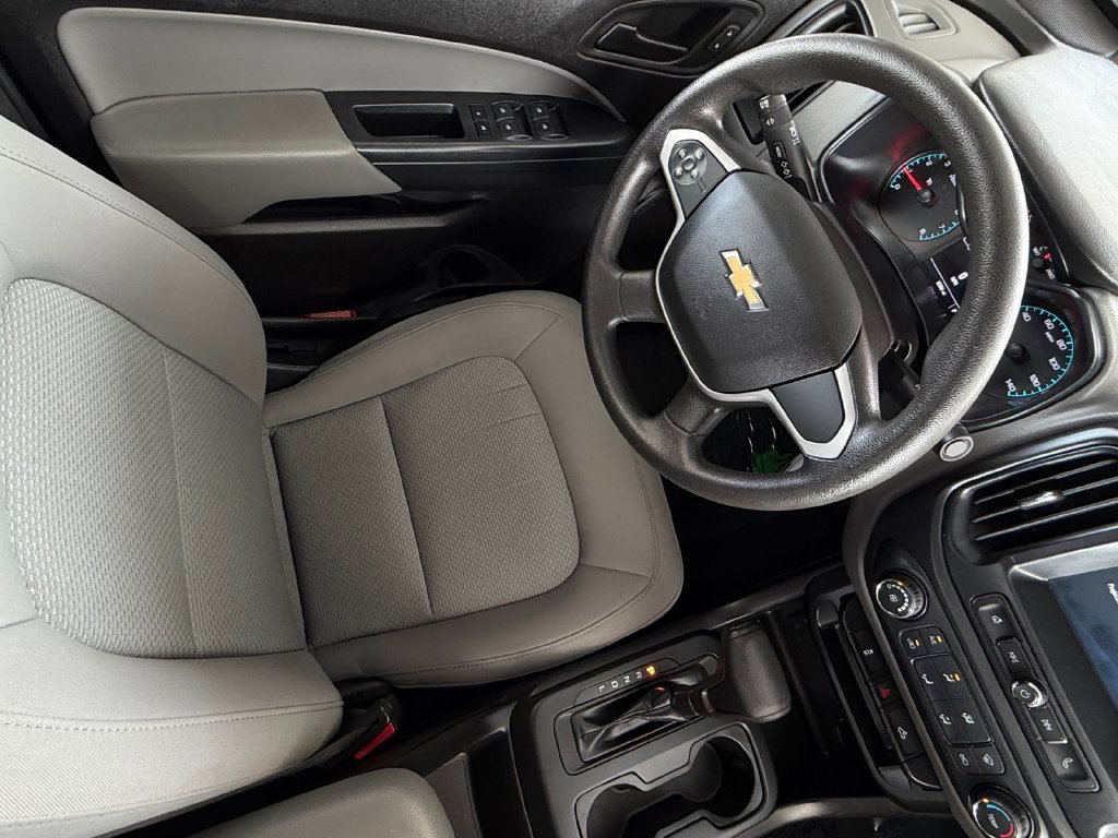 Used 2018 Chevrolet Colorado W/T w/ WT Convenience Package RWD image 24