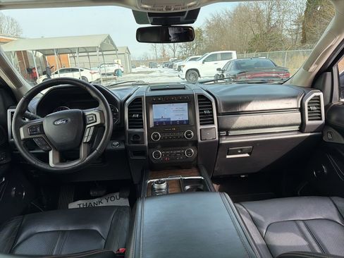 Used 2021 Ford Expedition Max Platinum image 24