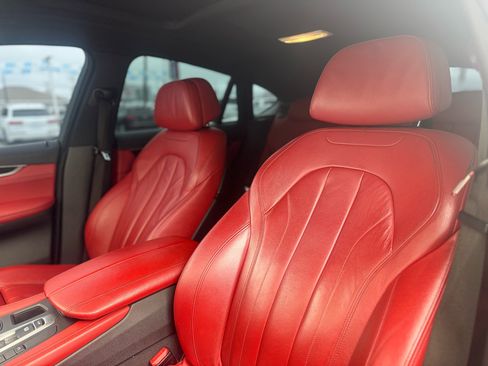 Used 2019 BMW X6 xDrive35i w/ Convenience Package image 37