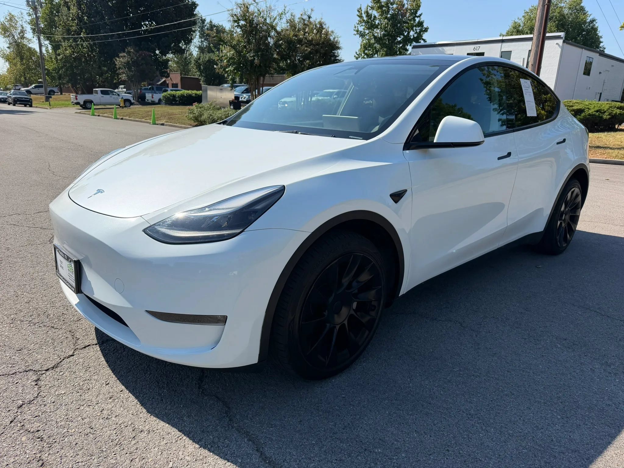 Used 2023 Tesla Model Y Long Range AWD/4WD image 8